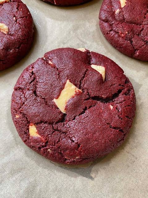 Red Velvet Cookie